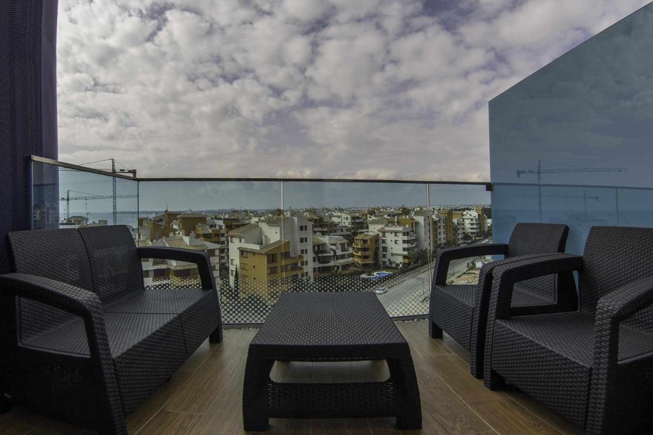 Apartamento Sea Senses Victoria Frente Al Mar Torrevieja Eksteriør billede